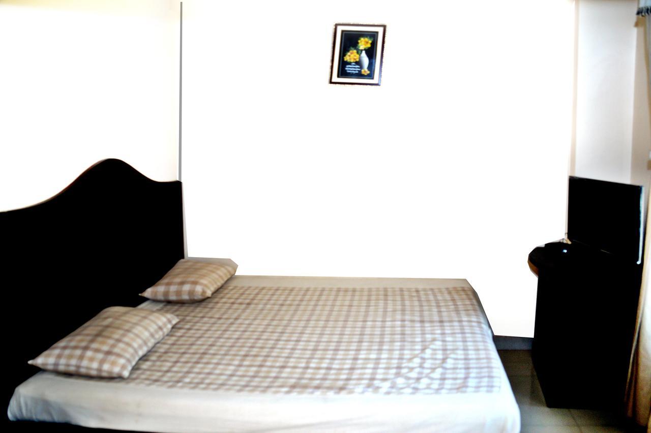 Hotel Royal Nest Vandiperiyār Zewnętrze zdjęcie